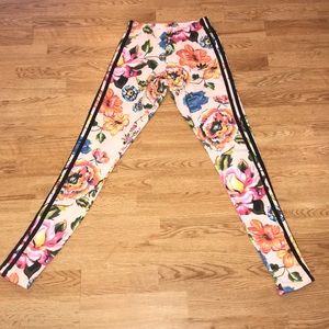 Adidas leggings